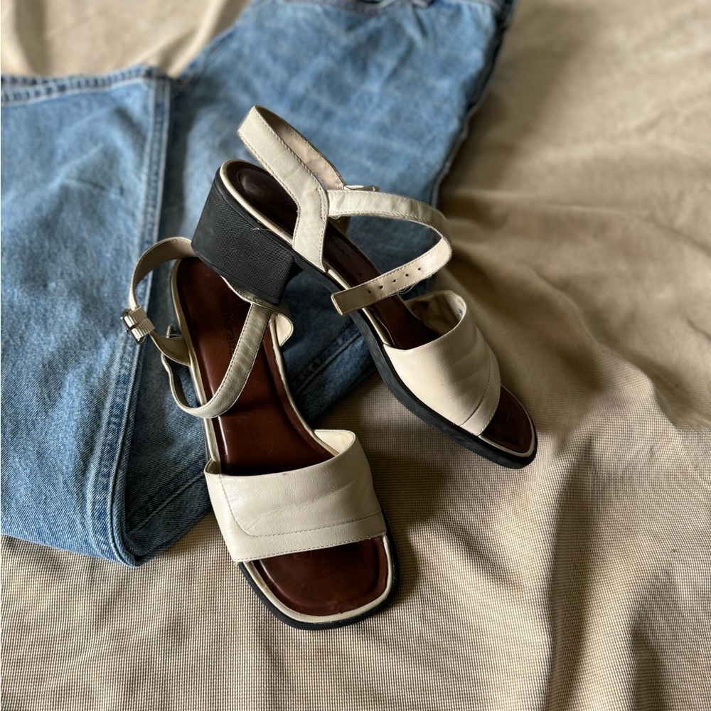 Naturalizer Sandals - Picture 5 of 5